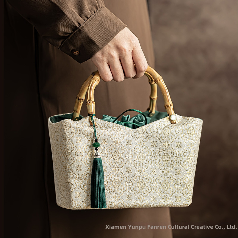 Ručna torbica u retro kineskom stilu, poliesterska tkanina, flanelna podstava, zatvaranje šnalom i kopčom, za svakodnevnu upotrebu