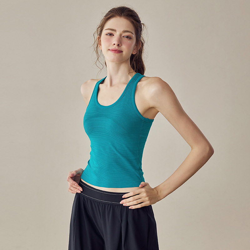 Ženski joga top s integriranim jastučićima za prsima, odvlaži vlagu, materijal najlon-spandeks, uski kroj, pogodan za trčanje i trening