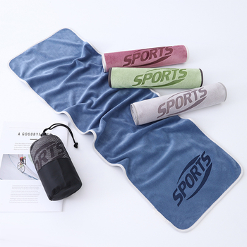 Sportski ručnik od mikrovlakna, brzo suši, apsorbira vlagu, izvezen i obrubljen završetak, spreman za otisak logotipa