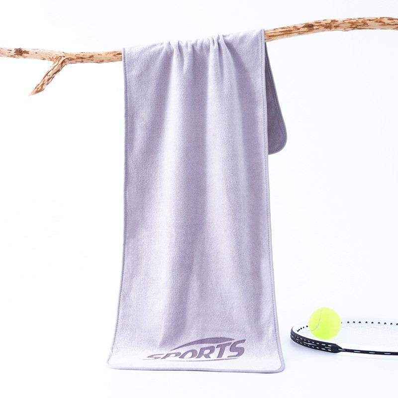 Sportski ručnik od mikrovlakna, brzo suši, apsorbira vlagu, izvezen i obrubljen završetak, spreman za otisak logotipa
