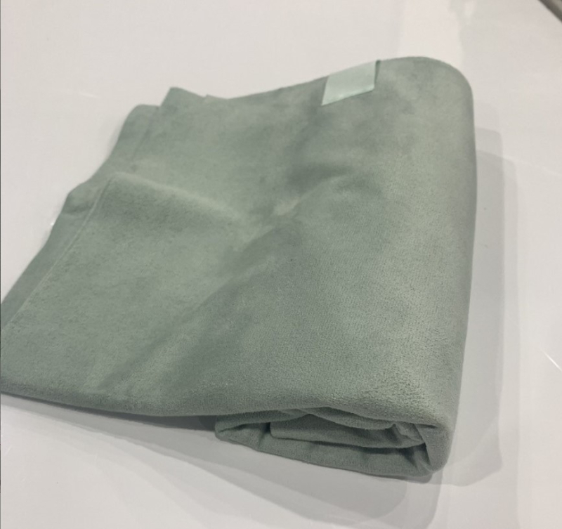 Drukāts jogas dvielis, piemērots jogas matam, pārnēsājams un salokāms, pretslīdošs, sviedru uzsūcējs, velūra tekstūra