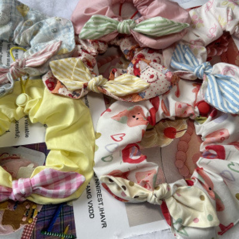 Kiskedvenceknek szóló masni – kockás mintázat, pamut anyag, Ol márka, hercegnő stílus