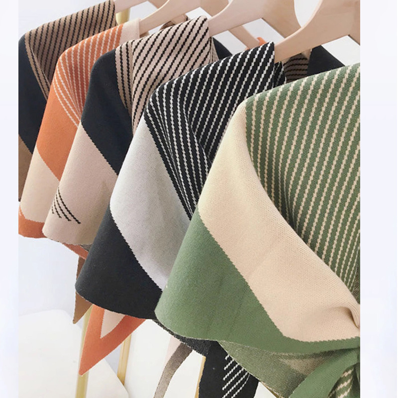 Șal din lână în stil coreean, triunghiular tricotat cu model blocuri de culori, accesoriu decorativ feminin pentru primăvară-vară-toamnă