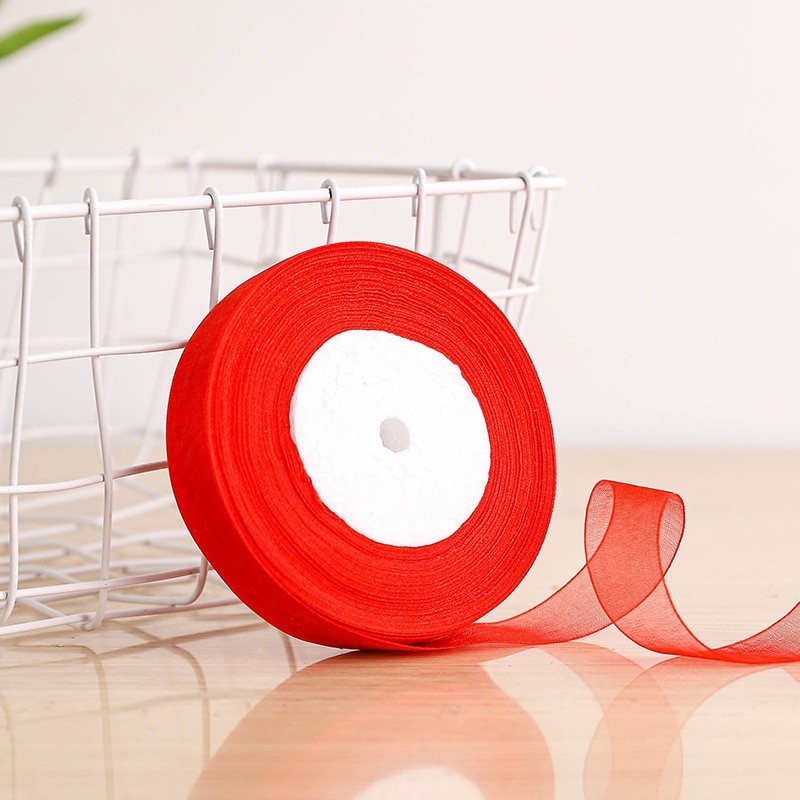 Dekoratyvinė juostelė - 50% viskozės ir 50% dirbtinės medvilnės mišinys; skirta drabužiams, namų tekstilei ir pramoninei naudojimui