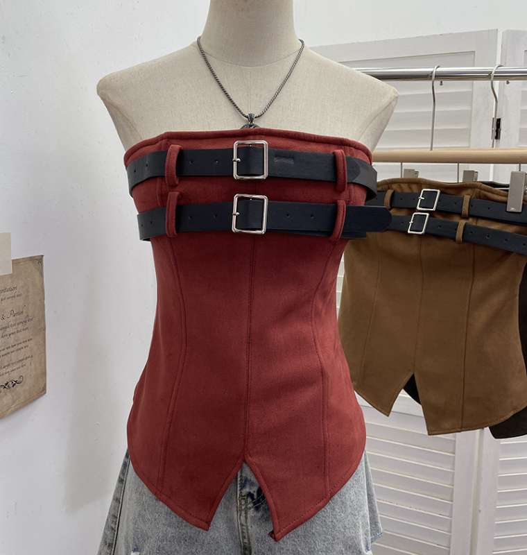 Poliestera bezplecu tops ar krūšu spilventiņu, pretslīdēšanas lentu un vidukļa jostu