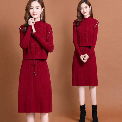 Dvojdielny set: pletené šaty-vesty a kabát, geometrický žakard, dlhé rukávy, elegantný štýl