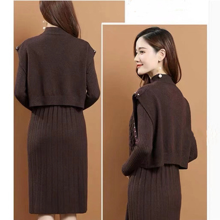 Dvojdielny set: pletené šaty-vesty a kabát, geometrický žakard, dlhé rukávy, elegantný štýl