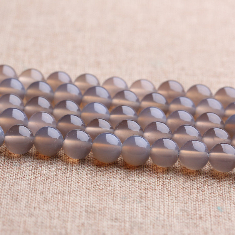 Szabad gyöngyök agátból – természetes, csiszolt és polírozott