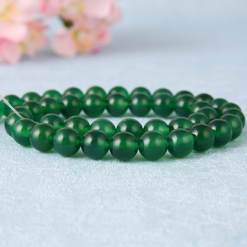 Szabad gyöngyök agátból – természetes, csiszolt és polírozott