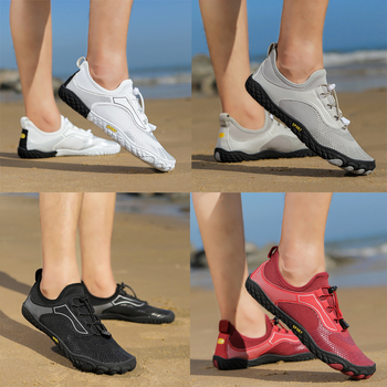 Folyóparti vízicsizma, csúszásmentes talppal, elöl fűzővel, alacsony felsőrésszel, vízben járáshoz