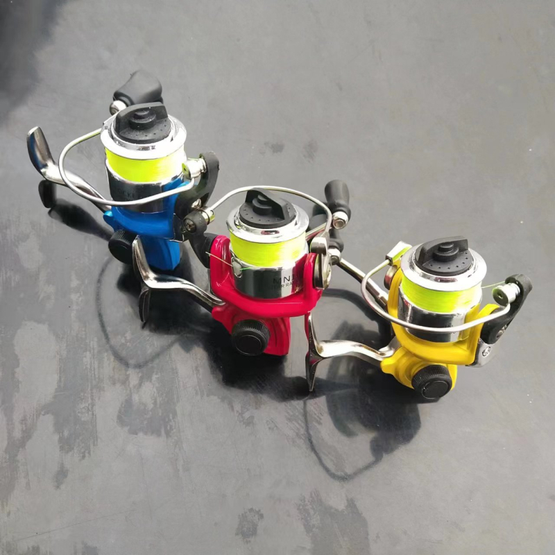 Pisces MN100 spinning kolut za ribolov na ledu