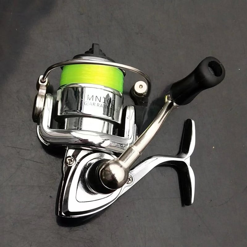 Pisces MN100 spinning kolut za ribolov na ledu