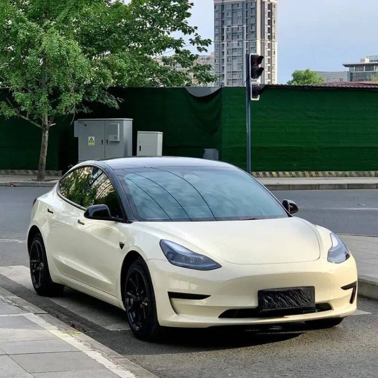 Folie lucioasă de înfășurare pentru motocicletă electrică, No.9, modele cu cenușă vulcanică și laser