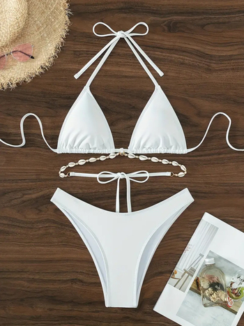 Kupaći bikini: halter, trokutasti gornji dio, bez leđa, visoka elastičnost, s jastučićem za prsima; poliester 82%, podstava 18% spandex.