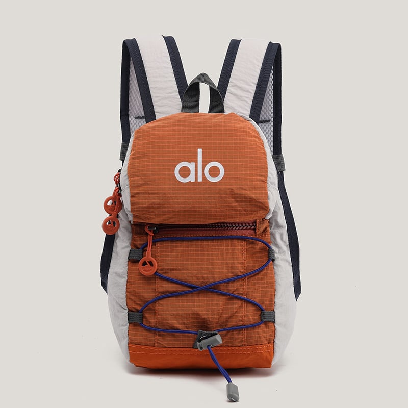 Lagani nylon ruksak za putovanja s ergonomski stražnjim panelom, prima 12-inčni prijenosnik, kapacitet ispod 20 L, unisex
