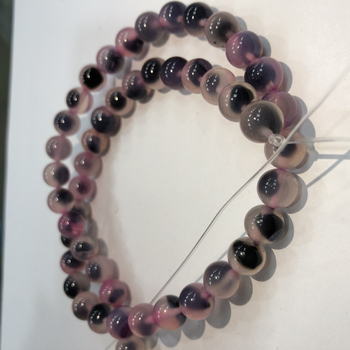 Karkötőkhöz való szabad gyöngyök: cukor-szív minta; kerek forma; agat anyag; feldolgozási technika vágás, csiszolás, polírozás; származás Yiwu