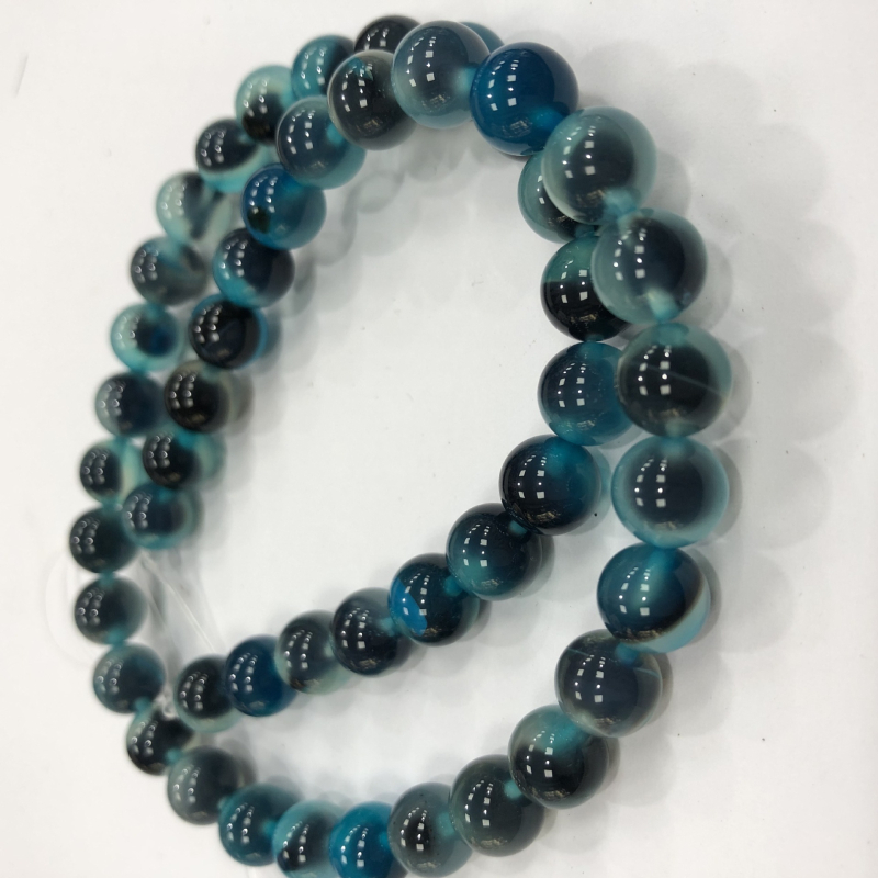 Karkötőkhöz való szabad gyöngyök: cukor-szív minta; kerek forma; agat anyag; feldolgozási technika vágás, csiszolás, polírozás; származás Yiwu