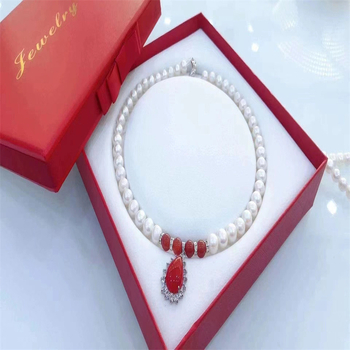 Colier s bisernih perli i privjeskom od legure (Brand: Xinjue Jewelry; Lanac: lanac od bisernih perli; Materijal: perla; Privjesak: legura; Stil: jednostavno)