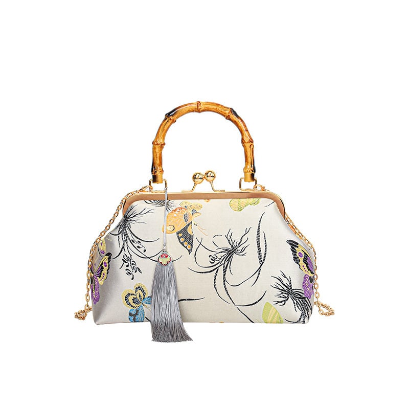 Geantă în stil literar național, broderie, din material textil, formă scoică, închidere cu clemă, căptușeală poliester, buzunare pentru telefon și buletin, o curea, primăvara 2024