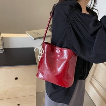 Geantă de damă cu capacitate mare, PU, design patchwork pentru subraț/totă bucket, formă orizontal pătrată, închidere magnetică.