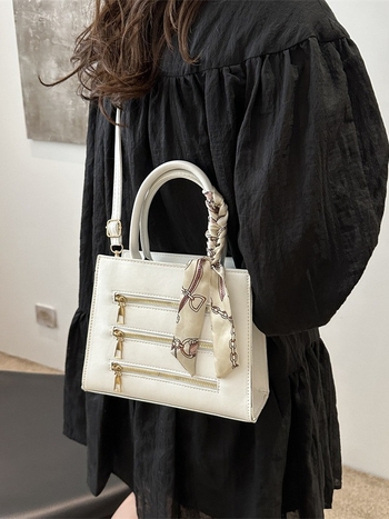 Geantă pătrată cu fermoar, material PU, formă orizontală pătrată, buzunar intern pentru telefon, curea de umăr unică