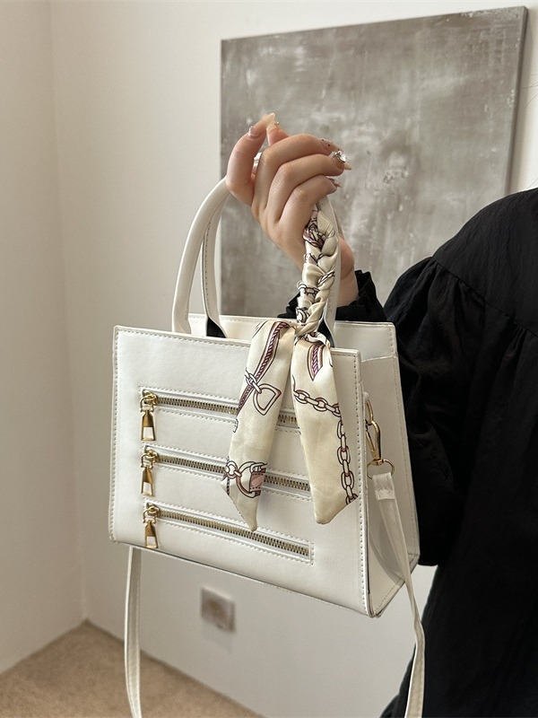 Geantă pătrată cu fermoar, material PU, formă orizontală pătrată, buzunar intern pentru telefon, curea de umăr unică