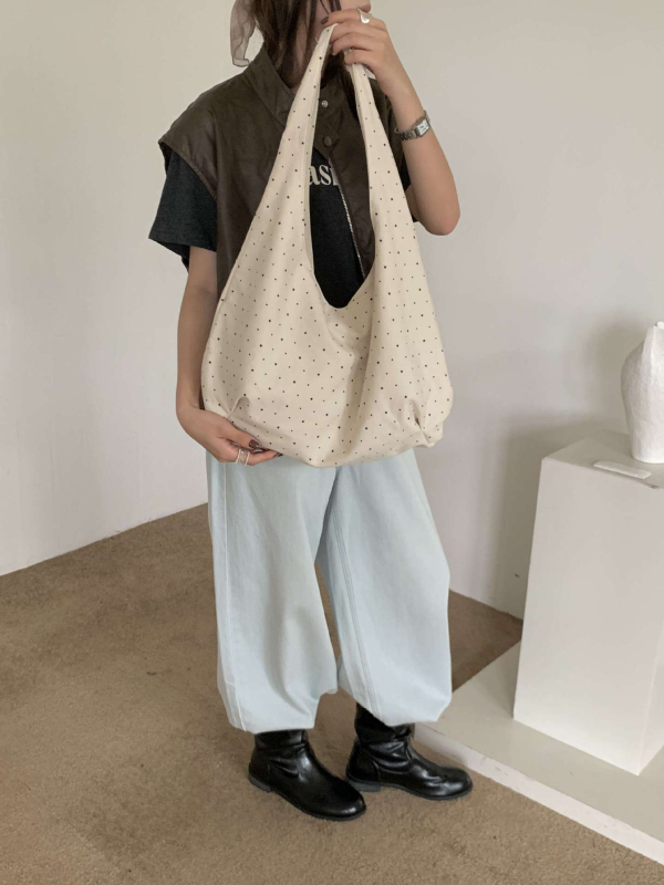 Τσάντα ώμου - Αστικός μινιμαλισμός, ύφασμα, μαγνητικό κούμπωμα, με μια ιμάντα, για χαλάρωση και ταξίδια