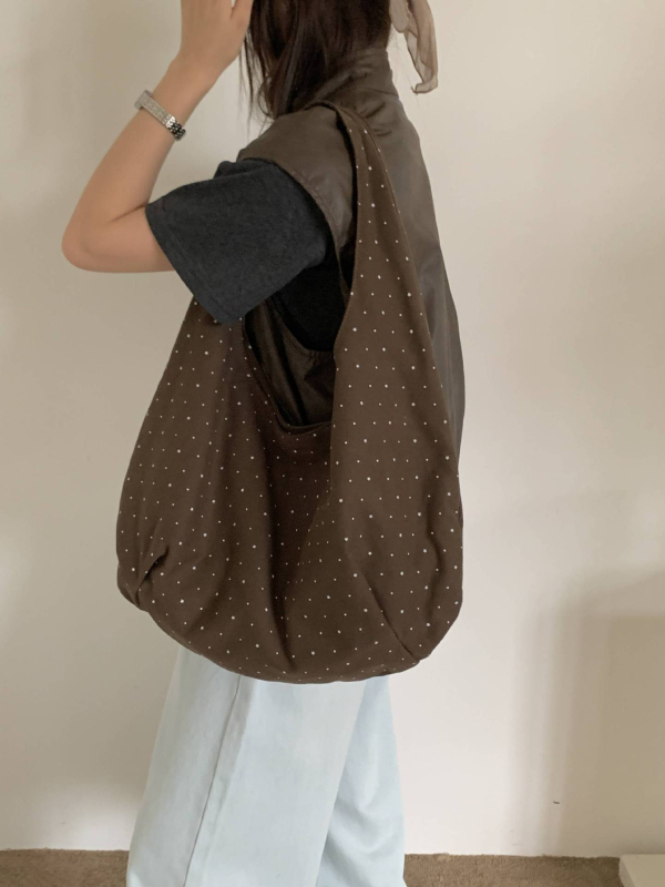 Τσάντα ώμου - Αστικός μινιμαλισμός, ύφασμα, μαγνητικό κούμπωμα, με μια ιμάντα, για χαλάρωση και ταξίδια