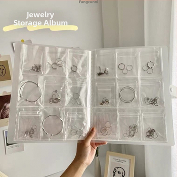 Мека чанта за съхранение на бижута — модерен минималистичен стил, запечатан джоб, организатор за обици, гривни и фиби, възможност за персонализация