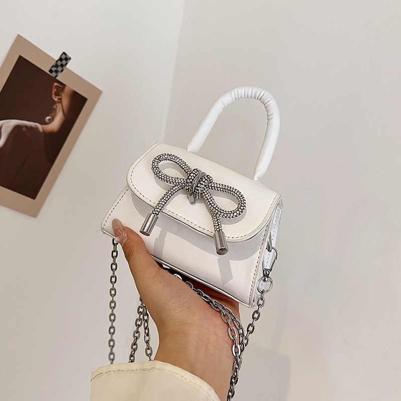 Γυναικεία τσάντα PU με καπάκι, οριζόντιου τετράγωνου σχήματος, μαγνητικό κλείσιμο, εσωτερική θήκη για κινητό