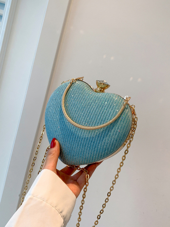 PU medžiagos mažytė kvadratinė vakarinė rankinė su užtrauktuku, vienas peties dirželis, vidinės kišenės telefonui ir asmens dokumentams