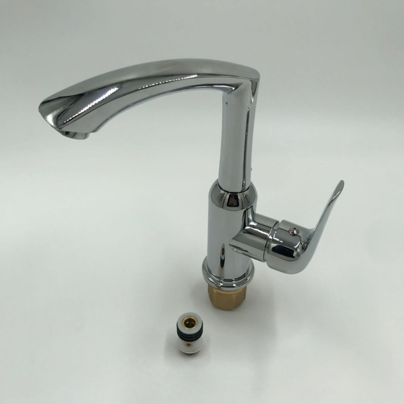 Nerūdijančio plieno virtuvės čiaupas su karštu ir šaltu vandeniu, keramikos vožtuvas, įvadas 20 mm / išvestis 20 mm, montavimas sėdėjimo tipo, modernus minimalistinis stilius