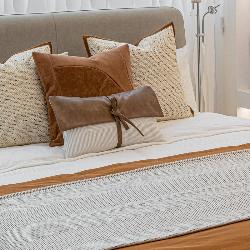 Voodi jooksja logoga – minimalistlik stiil, hotellikasutus, ühesugune muster, kohandatav