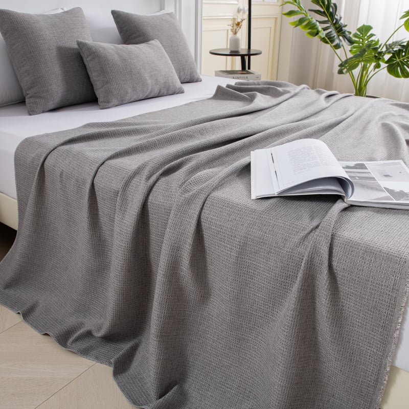 Voodi lõpu kate ja pleed, moodne minimalistlik stiil, bränd Sewing Leaf Warbler, ühetooniline muster, hotellitoode