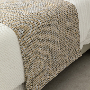 Mitmekomponentne voodipesukomplekt triibulise mustriga, hotellide kasutamiseks, lihtne stiil, premium kvaliteet