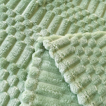 Deka od coral fleece s geometrijskim uzorkom, 280 g/m², 100% poliester, za proljeće i jesen.