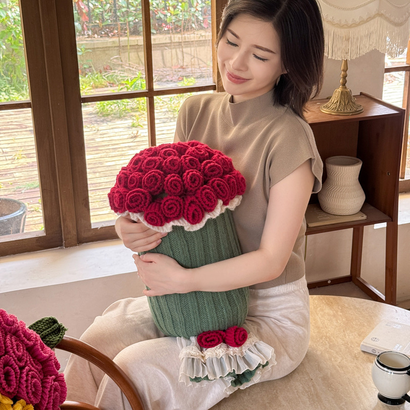 Възглавница с букет рози и флисово одеяло — полиестерно влакно, пролет-есен, модерен стил