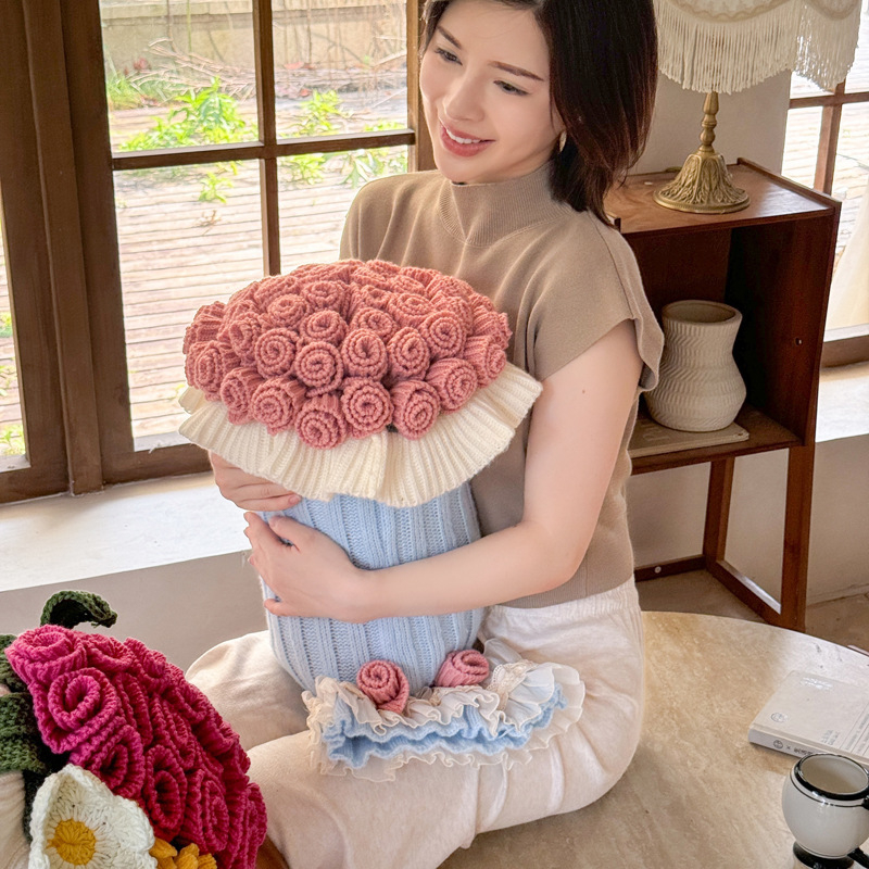 Възглавница с букет рози и флисово одеяло — полиестерно влакно, пролет-есен, модерен стил