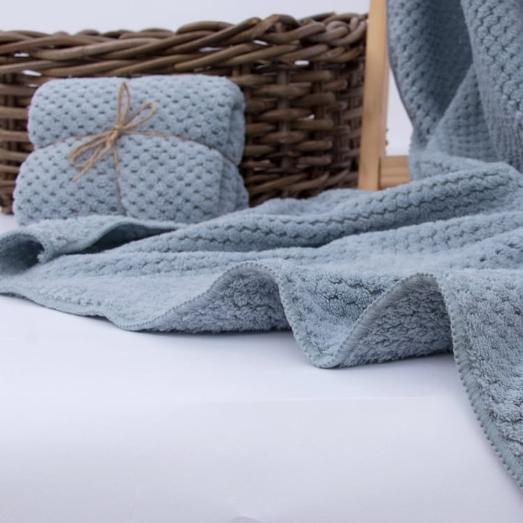 Plažni i kupaonski ručnik od mikrovlakana, jacquard uzorak ananasa, 150D vlakno, poliester, težina 200–300 g, prilagođena obrada