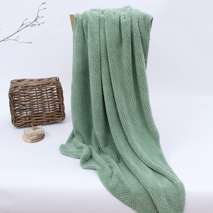 Plažni i kupaonski ručnik od mikrovlakana, jacquard uzorak ananasa, 150D vlakno, poliester, težina 200–300 g, prilagođena obrada