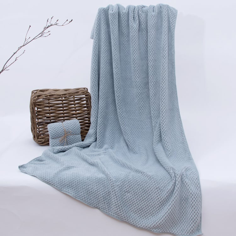 Plažni i kupaonski ručnik od mikrovlakana, jacquard uzorak ananasa, 150D vlakno, poliester, težina 200–300 g, prilagođena obrada