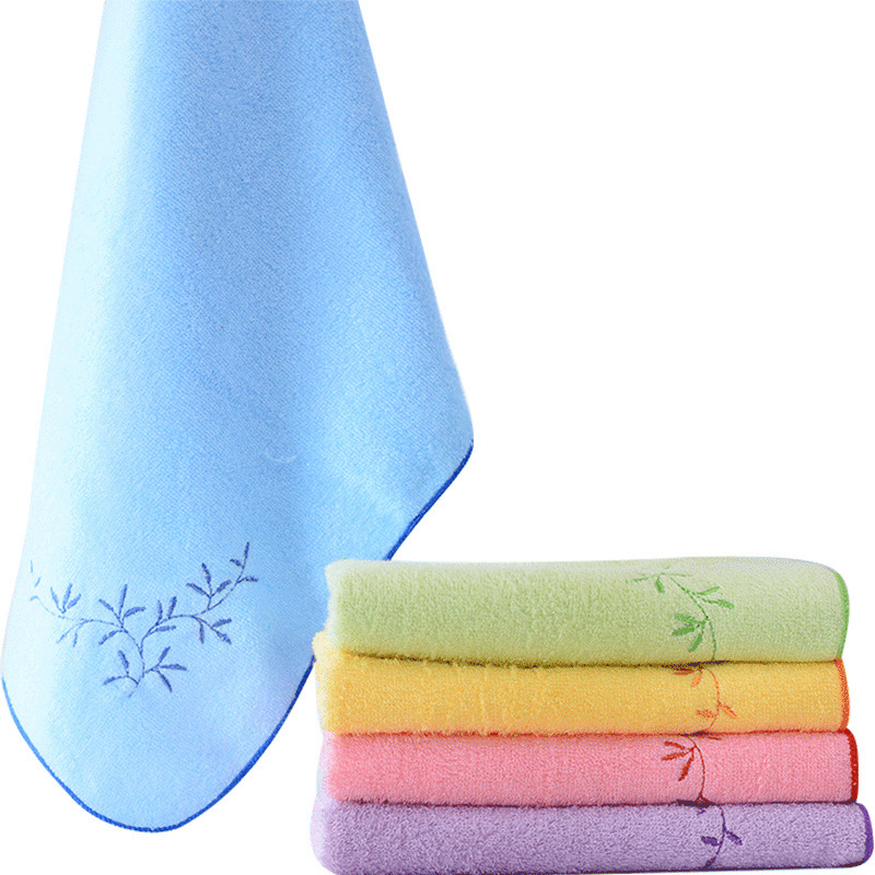 Ručnik za lice od bambusovih vlakana s izšivanjem, Jacquard tkanina, 16s pređa, 80–100 g