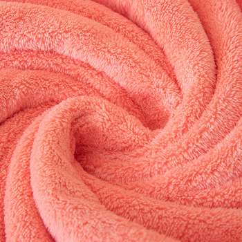 Korall polár fürdőlepedő hímzett éllel, 300–400 g/m², 150D szálak, hímzés, gyerek motívum