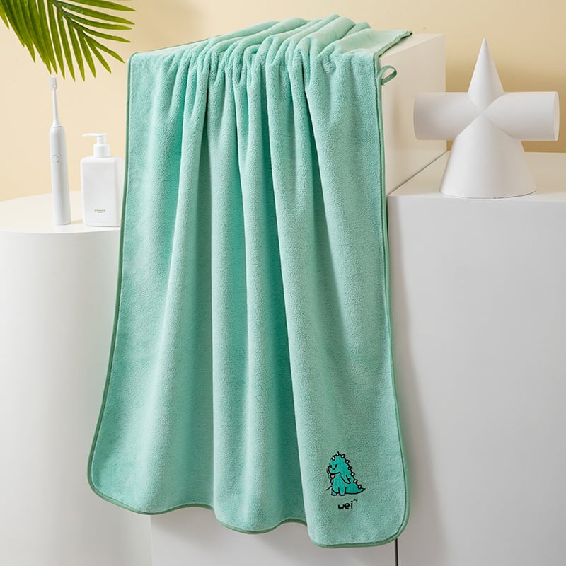 Korall polár fürdőlepedő hímzett éllel, 300–400 g/m², 150D szálak, hímzés, gyerek motívum