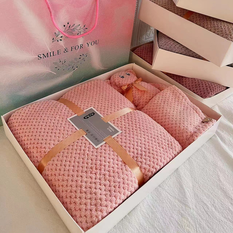 Set ručnika za kupanje s ananas mrežnim uzorkom, u darovnoj kutiji, coral fleece, 300 g, mogućnost otiska logotipa, šavovi