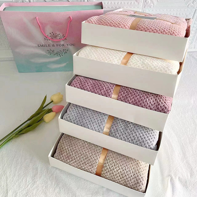 Set ručnika za kupanje s ananas mrežnim uzorkom, u darovnoj kutiji, coral fleece, 300 g, mogućnost otiska logotipa, šavovi