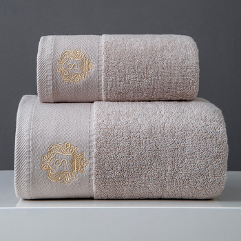 Κεντημένο σετ πετσετών από 100% βαμβάκι – Τριών τεμαχών πετσέτες μπάνιου, χεριών και προσώπου, 32S νήματα, Jacquard, 100–120 g