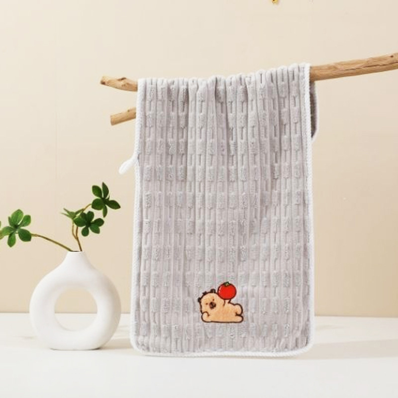 Darivni set ručnika: Kapibara ručnik za lice i ručnik za tijelo, Coral fleece, 150d vlakno, izvezeni i obrubljeni, 100–120 g, prilagodljivo
