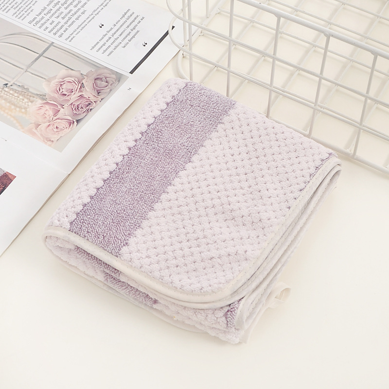 Korál bársonyból készült vastag törölköző, puha, nedvszívó, alacsony szöszölés; 150D fonal, szegélyezett, 50–80 g, testreszabható