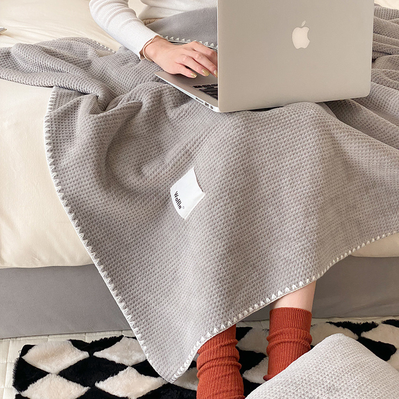Вафелено одеяло за диван и офис, Nordic стил, 3% свиване, сезон пролет-есен